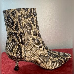 NWT…MARC FISHER SNAKE PRINT ANKLE BOOTS